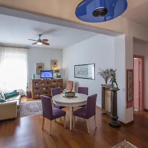 Living In San Peter Apartment