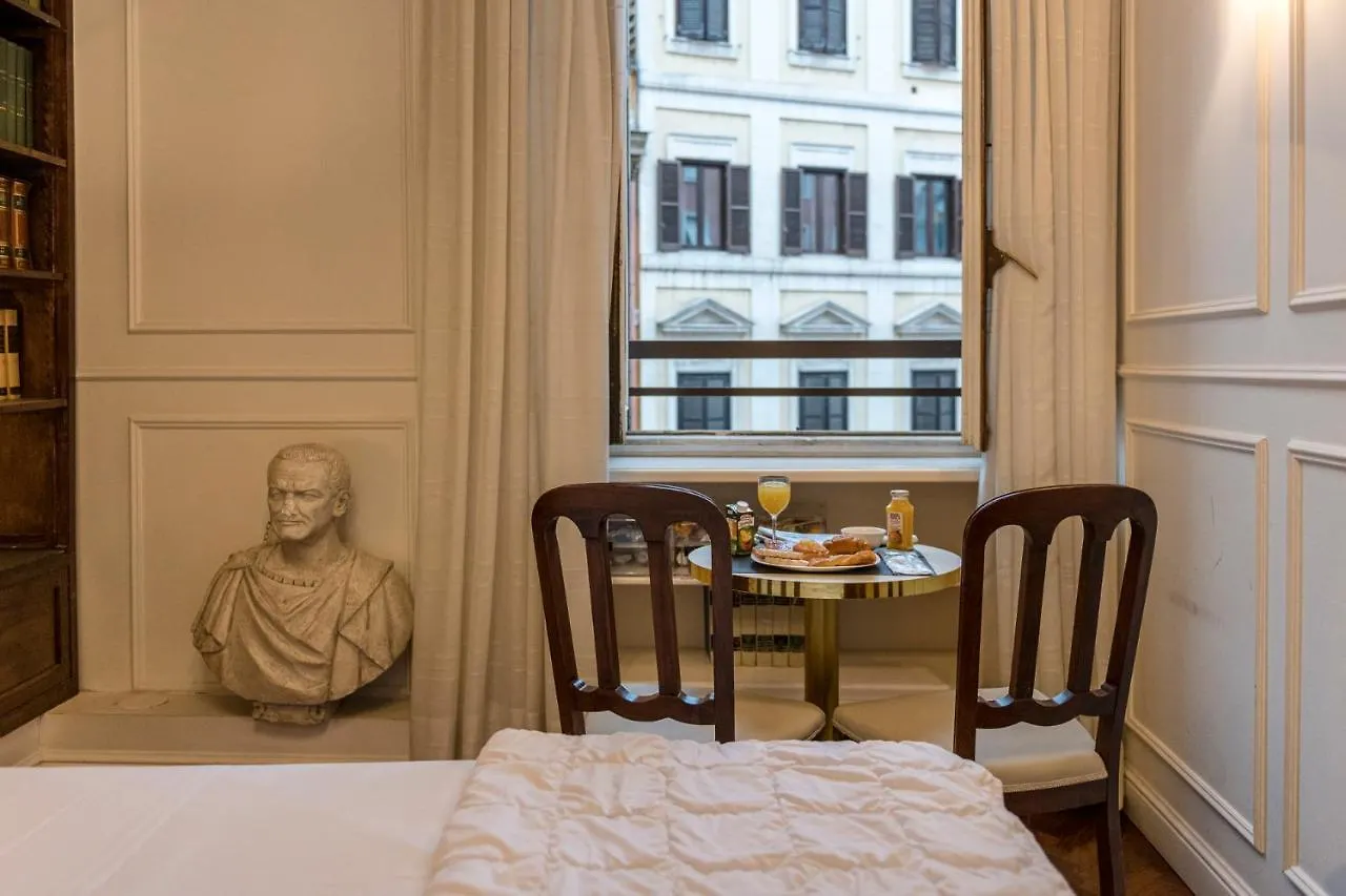 Navona Central Suites Rome 3*,